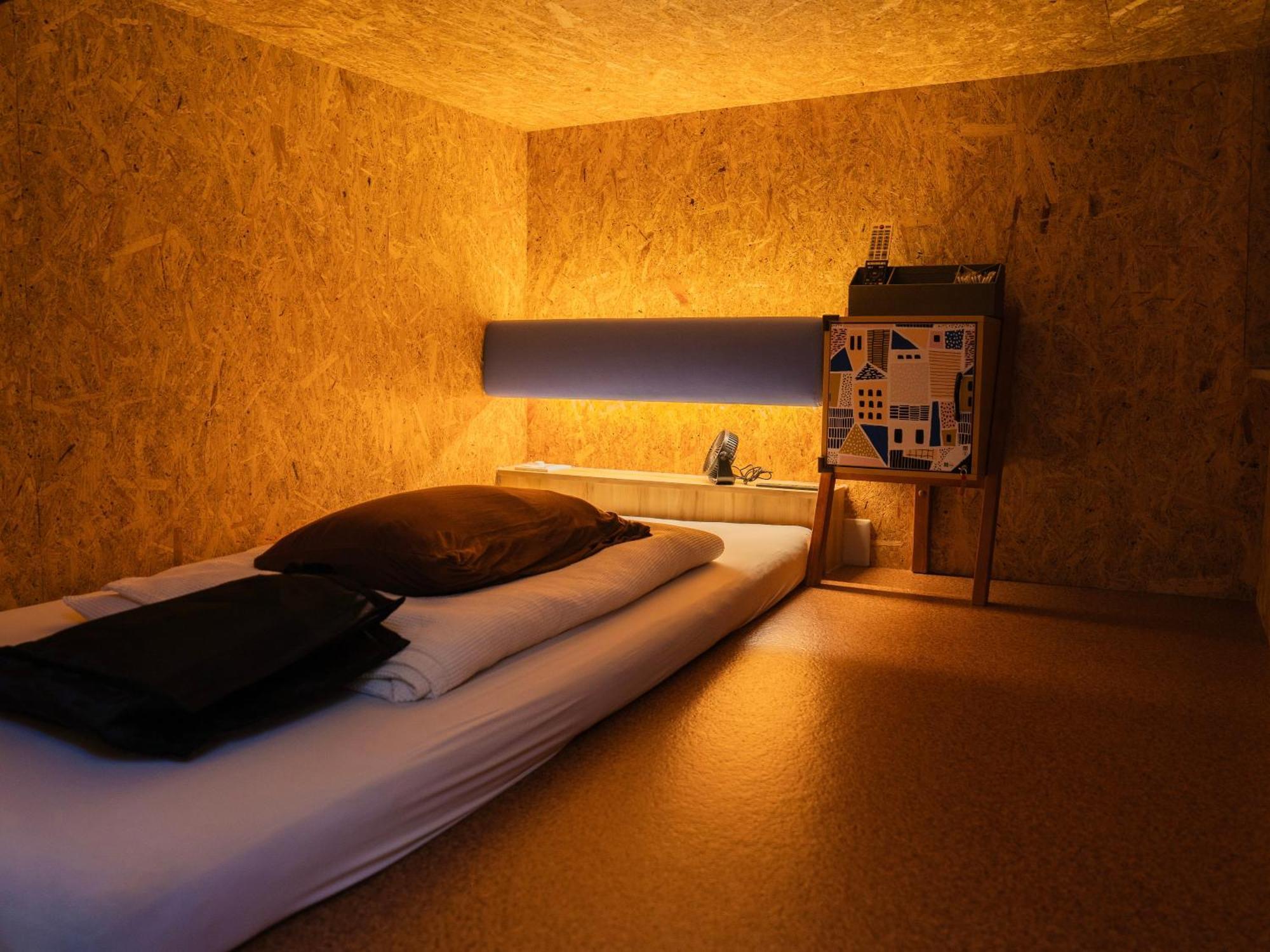 Eegee Kamata Hotel a capsule